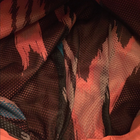 Volcom Jacket - Picture 2 of 4